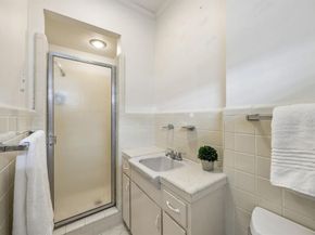 7415  Azalea Lane , Dallas Texas 75230