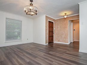 1912  Knob Hill Drive , Plano Texas 75023