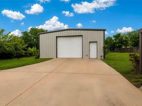 405  Kimbrough Road , Azle Texas 76020