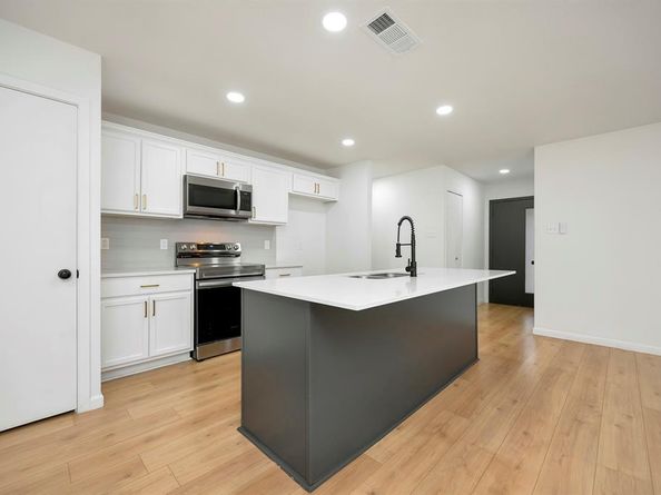 9415  Timberbluff Road , Dallas Texas 75249