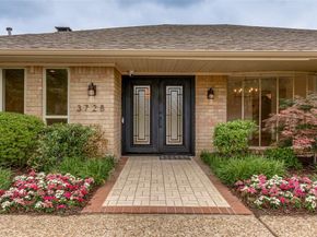 3728  Princess Lane , Dallas Texas 75229