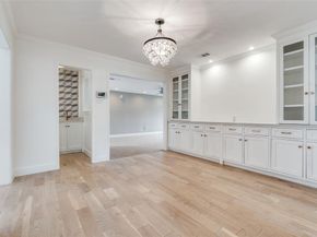 3728  Princess Lane , Dallas Texas 75229