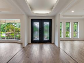 3728  Princess Lane , Dallas Texas 75229