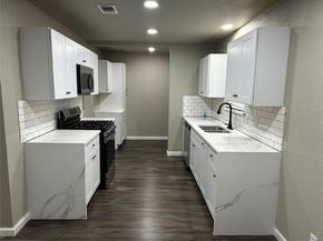 220 N Bernice Drive , Garland Texas 75042