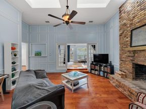 6214  Liberty Hill , Dallas Texas 75248