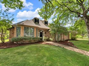6214  Liberty Hill , Dallas Texas 75248
