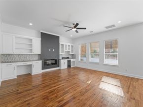 1320  Compton Street , Dallas Texas 75203