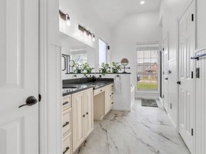 1900  Golden Trail , Carrollton Texas 75010