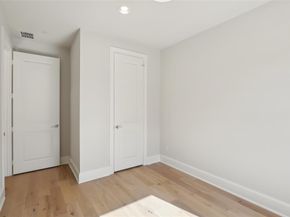 1440  N Avenue , Plano Texas 75074
