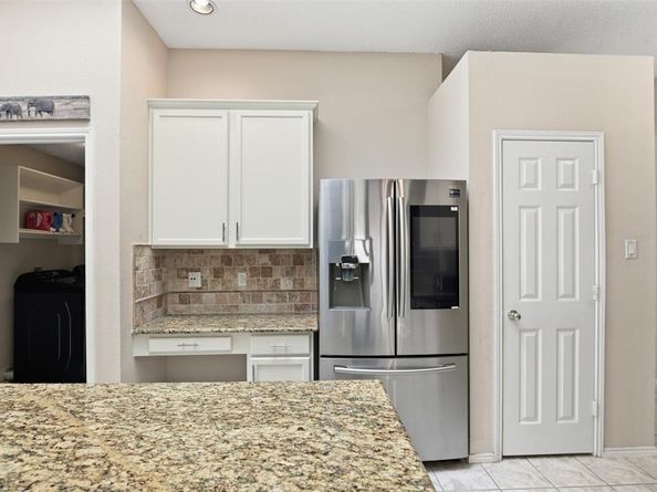 812  Patricia Drive , Allen Texas 75002