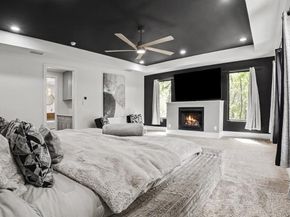 511 S Bluegrove Road , Lancaster Texas 75146