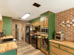 4513  Charles Court , Benbrook Texas 76116