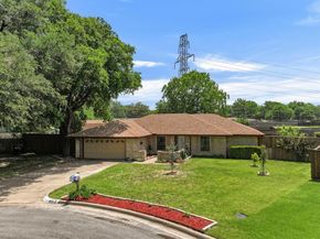 4513  Charles Court , Benbrook Texas 76116