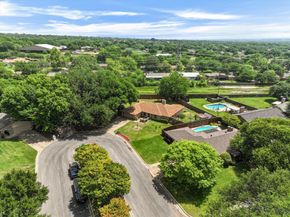 4513  Charles Court , Benbrook Texas 76116