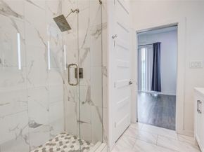 2450 N Garrett Avenue  14, Dallas Texas 75206