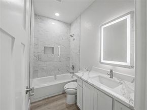 1211 E Cannon Street , Fort Worth Texas 76104
