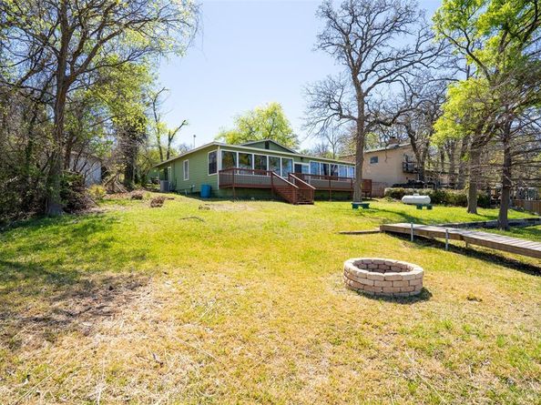 9520  Heron Drive , Fort Worth Texas 76108