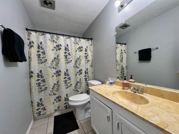 5609  Kerry Lane , Garland Texas 75043