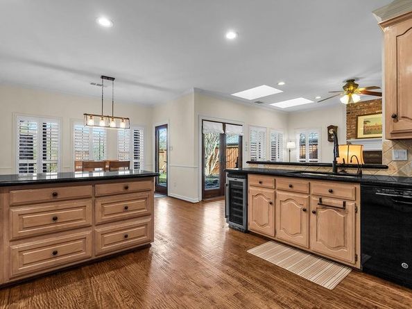 6901  April Way Circle , Plano Texas 75023