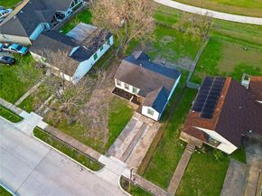 3071  Sunnyvale Street , Dallas Texas 75216