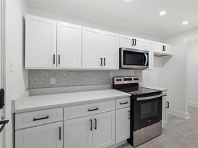 3071  Sunnyvale Street , Dallas Texas 75216