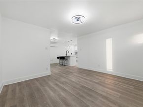 3071  Sunnyvale Street , Dallas Texas 75216