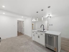 3071  Sunnyvale Street , Dallas Texas 75216