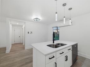 3071  Sunnyvale Street , Dallas Texas 75216
