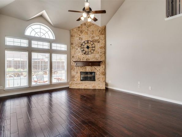 10391  Castello Court , Frisco Texas 75035