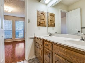 1802  Campbell Trail , Richardson Texas 75082