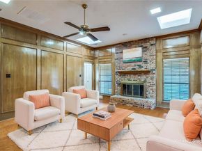 1802  Campbell Trail , Richardson Texas 75082