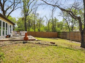 2304  Leslie Street , Denton Texas 76205