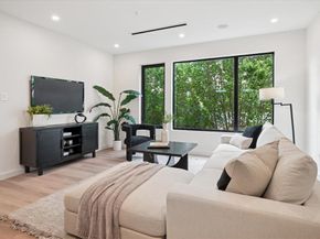 4534  Lake Avenue  103, Dallas Texas 75219