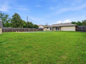 148  Lilac Lane , Azle Texas 76020