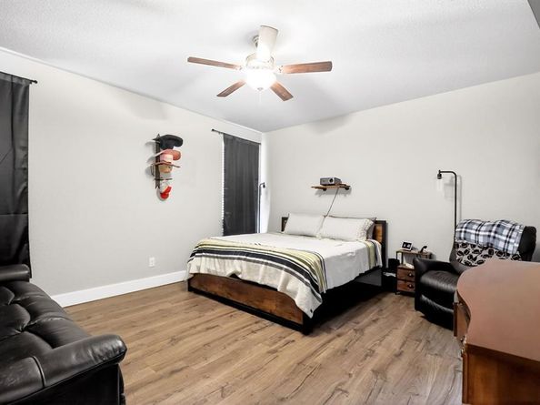 1445  Eagle Nest Drive , Pelican Bay Texas 76020