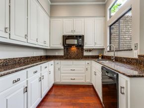 6205  Twin Oaks Circle , Dallas Texas 75240