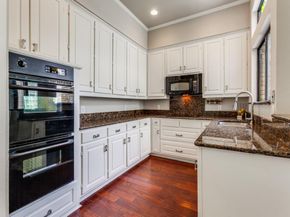 6205  Twin Oaks Circle , Dallas Texas 75240