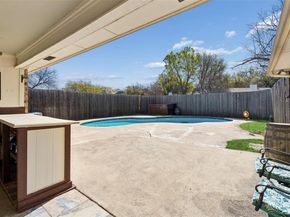 810  Meadowgate Drive , Garland Texas 75040