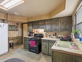 10618  Cotillion Drive , Dallas Texas 75228