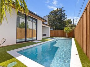 6231  McCommas Boulevard , Dallas Texas 75214