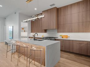 6231  McCommas Boulevard , Dallas Texas 75214