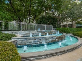 2828  Hood Street  907, Dallas Texas 75219