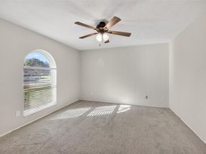 5061  Amhurst Lane , The Colony Texas 75056