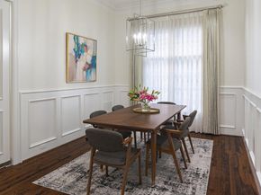 2224  Worthington Street , Dallas Texas 75204