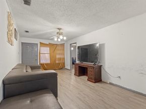 6510  Oak Forest Court , Fort Worth Texas 76112