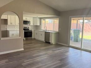 1109  Sleepy Hollow Drive , Garland Texas 75043