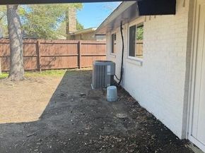 1109  Sleepy Hollow Drive , Garland Texas 75043