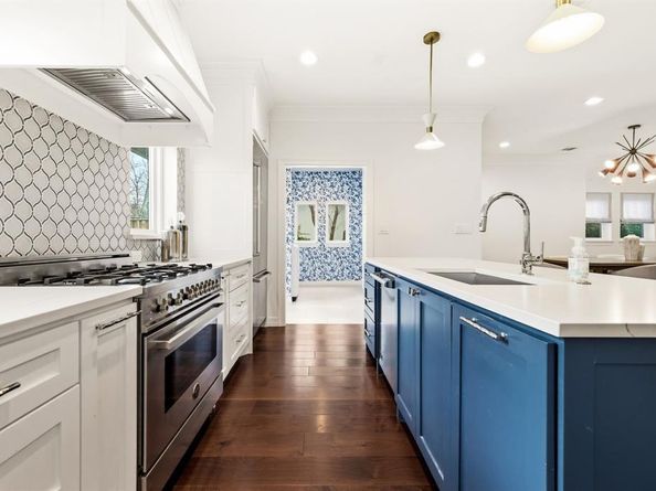 5727  Velasco Avenue , Dallas Texas 75206