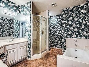 2320  Northlake Court , Irving Texas 75038