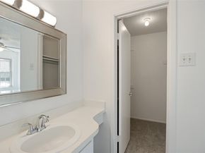 5300  Keller Springs   1086, Dallas Texas 75248